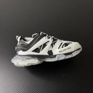 GOOD Batch Balenciaga 3.0, "GOOD " - "647742W3BZ29010"Balenciaga Track 1.0
