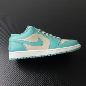 AIR JORDAN 1, "DT" - "DC0774-131"Air Jordan 1 Low