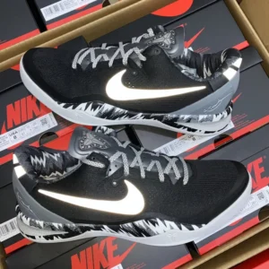 MAX Batch Kobe 8, "MAX " - "819899-010" Nike Kobe 8 System PP