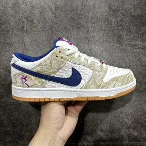AY Batch DUNK, "AY" - "FZ5251-001"