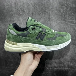 M New Balance 992, " M " -  " M992JJ " New Balance 992 Co branded Green!