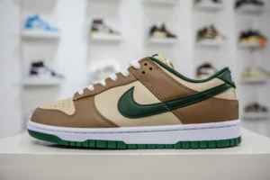 NEW VT Batch DUNK, "NEWVT" - "FB7160-231"DUNK