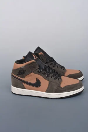 AIR JORDAN 1, "DT" -  "DC7294-200"Air Jordan 1 Mid Western Denim Shoes