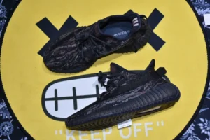 LW Yeezy 350, "LW" - "GW3774" adidas originals Yeezy Boost 350 V2 “MXRock”
