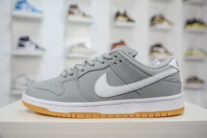 NEW VT Batch DUNK, "NEW VT" - "DV5464-001"DUNK