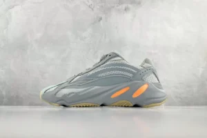 Yeezy 700, "S2" - "FW2549"Coconut 700V2 Inertia!