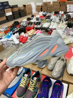 Yeezy 700, " GC " -  " FW2549 " Coconut 700V2 Inertia!