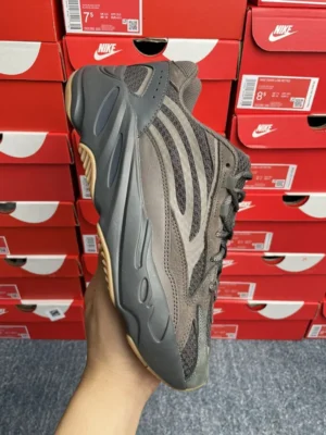 Yeezy 700, " LW " -  " EG6860 " Coconut 700V2 Crystal Cave!
