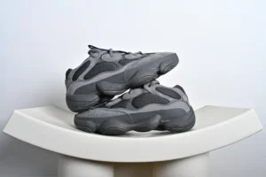 GC Yeezy 500, " GC " -  " GW6373 " Coconut 500 Earth Grey!