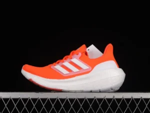 WM Batch UB, "" -  "HP3344"  Ad Ultra Boost Light 23 HP3344 UB9.0