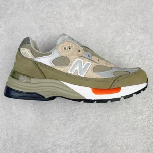 ZC New Balance 992, "ZC" - "M992WT"New Balance 992 Grey Silver!