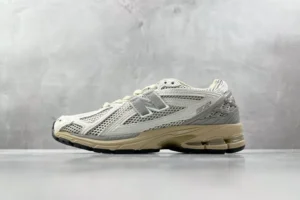 DT Batch New Balance 1906, "DT" - "1906RP"