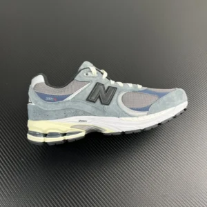 ZC Batch New Balance 2002, "ZC " - "M2002RU2"New Balance M2002RU2 Grey Blue Black!!