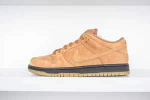 NEW VT Batch DUNK, "NEWVT" - "BQ6817-204"DUNK