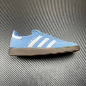 AD Sambas, " TOP " -  " BD7632 " Adidas Samba Blue and White!