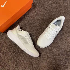 DT Batch NK ZOOM 39, "DT" - "DH4071-100"39