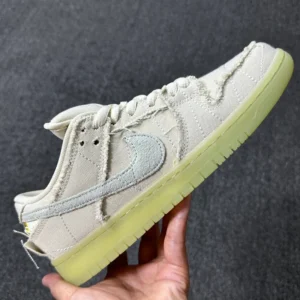 M Batch DUNK, " M " - " DM0774-11 " DUNK Mummy!