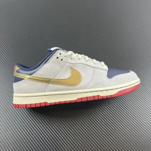 AS Batch DUNK, "AS" - "384292-272"