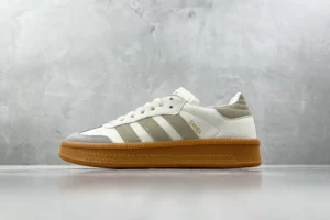 AD Sambas, "HL" - "IE1690"