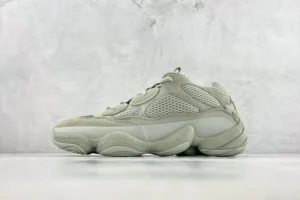 OG Yeezy 500, " OG " -  " EE7287 " Coconut 500 sea salt!