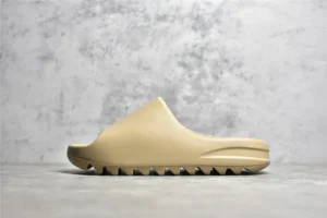 LW Batch adidas originals Yeezy, "LW " - "GZ5554"adidas originals Yeezy Slide “pure”