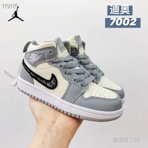 Children High AJ1, "7002"