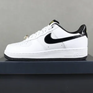 Air Force 1, "3A" - "DQ0300-100" 