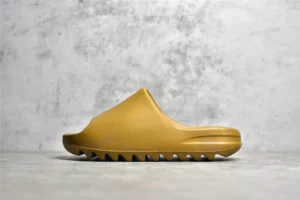 LW Batch adidas originals Yeezy, "LW " - "GW1931"adidas originals Yeezy Slide”ochre”