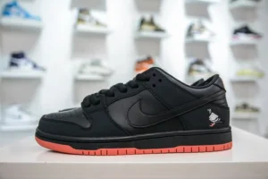 NEW VT Batch DUNK, "NEWVT" - "883232-008"DUNK