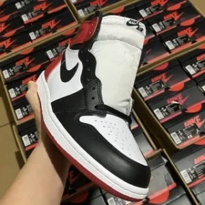 AIR JORDAN 1, "LJR" -  "555088-125" Tordan Air Jordan 1 Retro Black Toe
