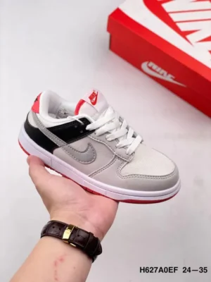 Children DUNK, "DK"