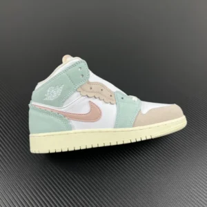 AIR JORDAN 1, "DT" - "DZ5361-100"AJ1 Mid Zhongbang White Blue Pink! Product number: !