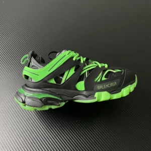 OK Batch Balenciaga 3.0, "OK" - "542023W3RL11035" Balenciaga Track 1.0