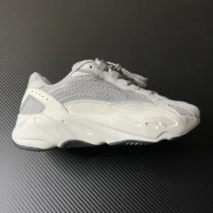 Yeezy 700