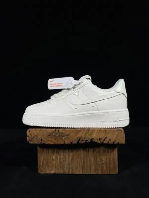 Air Force 1, "3A" - "FJ4559-133"  