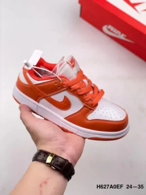 Children DUNK, "DK"