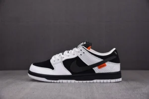 TOP/S2 Batch DUNK, "S2" - "FD2629-100"TIGHTBOOTH x NK Dunk SB Low