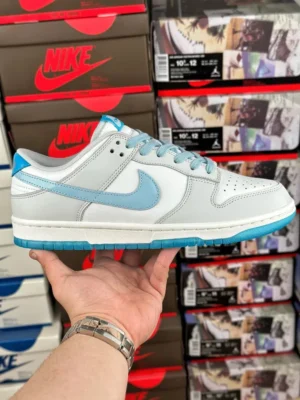 AY Batch DUNK, "AY" - "FN3433-141"
