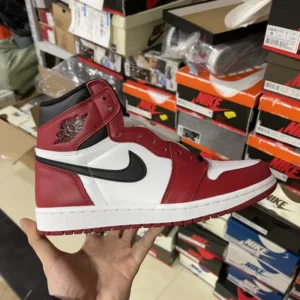 AIR JORDAN 1, "LJR" - "555088-101" Jordan Air Jordan 1 Retro Chicago