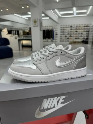 AIR JORDAN 1, " DT " -  " CZ0790-002 " AJ1 OG Silver Grey!