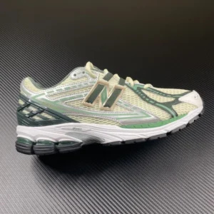 M Batch New Balance 1906, "M" - Batch" M1906RL1" New Balance 1906