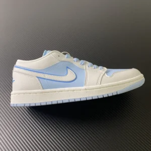 AIR JORDAN 1, "DT" - "DV1299-104" Air Jordan 1 Low”Ice Blue”
