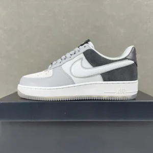 Air Force 1, "3A" - "AO2425-001"