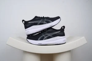 TM Batch Asics GEL-Kayano31, "TM" - "1012B670-002"