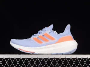 WM Batch UB, "" - "HQ6347" Ad Ultra Boost Light 23  UB9.0
