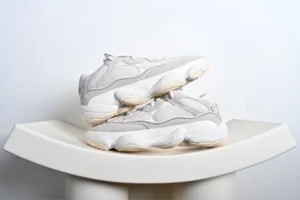 GC Yeezy 500, "GC" - "FV3573" Coconut 500 Bone White!
