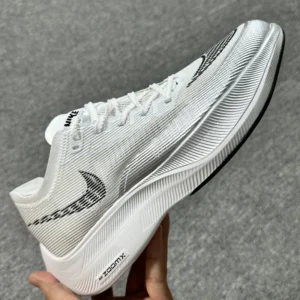 Batch Nike Zoomx Vaporfly Next% 2, "" - "CU4123-100"