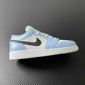 AIR JORDAN 1, "DT" - "554723-401" Air Jordan 1(GS)”Ice Blue”