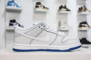 AY Batch DUNK, "AY" - "CJ6884-100"
