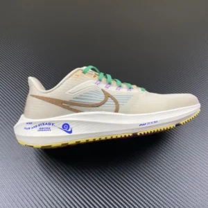 DT Batch NK ZOOM 39, "DT" - "DV8922-100"39